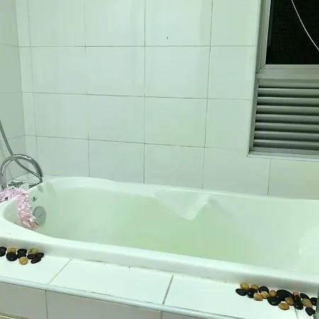 Mitec Publika 2Br Hot Tub Sri Hartamas Mont Kiara Apartment Kuala Lumpur Exterior photo