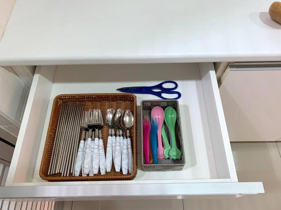 Apartment Mitec Publika 2br Hot Tub Sri Hartamas Mont Kiara Kuala Lumpur