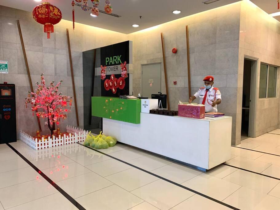 Mitec Publika 2br Hot Tub Sri Hartamas Mont Kiara Kuala Lumpur